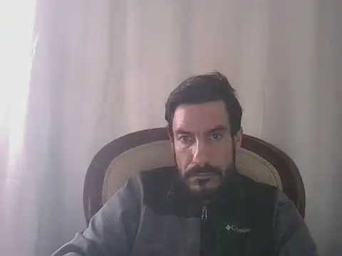 Snapshot of elkike1980 chatting on June 25, 2026, 3:06 pm elkike1980 online show from June 25, 2026, 3:06 pm