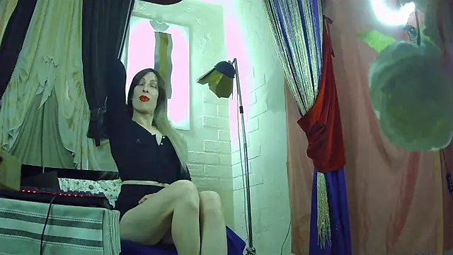 Snapshot of Mary_Loon chatting on January 6, 2026, 12:09 pm Mary Loon online show from January 6, 2026, 12:09 pm