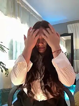 emmily d online show from December 20, 2025, 6:55 pm