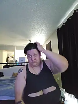 Snapshot of DevilDahm chatting on February 21, 2026, 11:40 pm DevilDahm online show from February 21, 2026, 11:40 pm