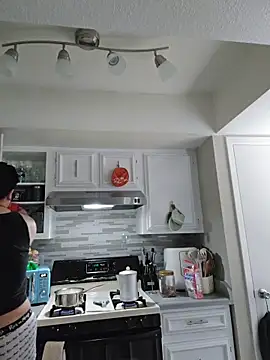 Snapshot of DevilDahm chatting on February 12, 2026, 8:19 pm DevilDahm online show from February 12, 2026, 8:19 pm