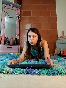 Snapshot of RubyEmerald chatting on February 9, 2026, 3:04 am RubyEmerald online show from February 9, 2026, 3:04 am