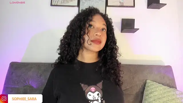 sara sophieee online show from September 18, 2025, 3:37 pm