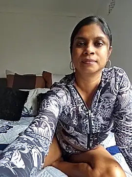 Snapshot of Sensual_indian7 chatting on June 30, 2026, 11:43 am Sensual indian7 online show from June 30, 2026, 11:43 am