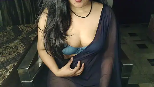 Snapshot of aarushi_sharmaa chatting on April 1, 2026, 4:59 pm aarushi sharmaa online show from April 1, 2026, 4:59 pm