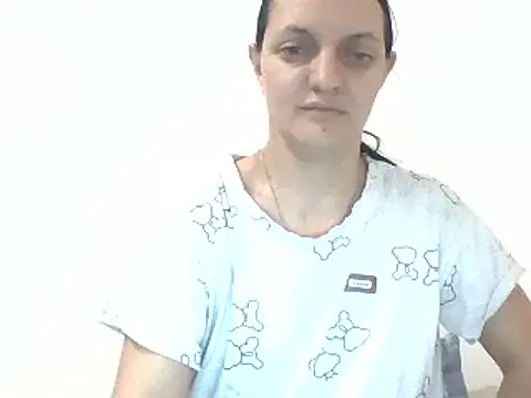 Snapshot of Vimed19 chatting on March 17, 2025, 5:56 am Vimed19 online show from March 17, 2025, 5:56 am