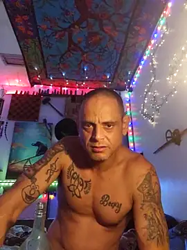 Snapshot of Buffshagswell chatting on October 8, 2025, 10:50 am Buffshagswell online show from October 8, 2025, 10:50 am