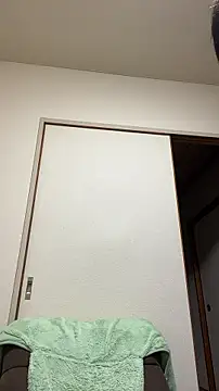 ryusei18570 online show from October 7, 2025, 12:28 pm