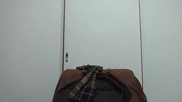 ryusei18570 online show from December 31, 2024, 1:19 pm