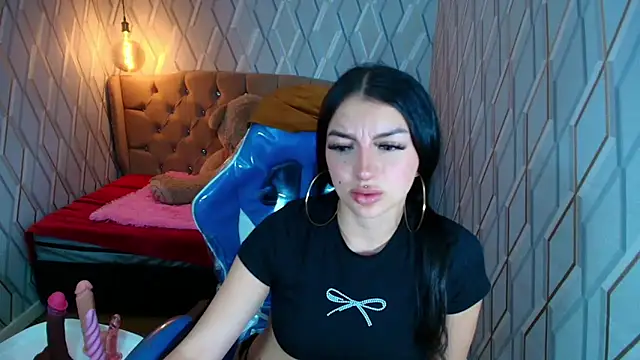Snapshot of Angelchristix chatting on May 14, 2026, 2:03 pm Angelchristix online show from May 14, 2026, 2:03 pm