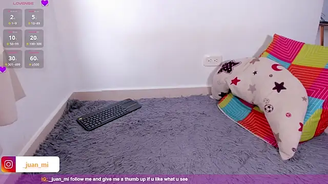 Snapshot of juanmiss chatting on September 19, 2025, 12:09 pm juanmiss online show from September 19, 2025, 12:09 pm