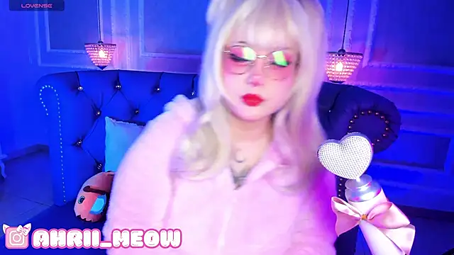 AHRI LEE online show from January 20, 2025, 12:15 am