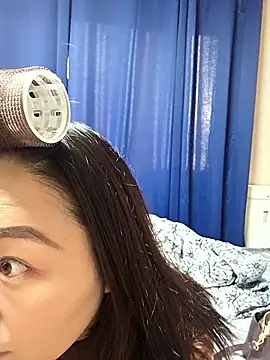 rami0428 online show from January 12, 2026, 12:28 am