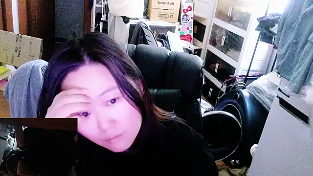 rami0428 online show from May 18, 2026, 7:57 am