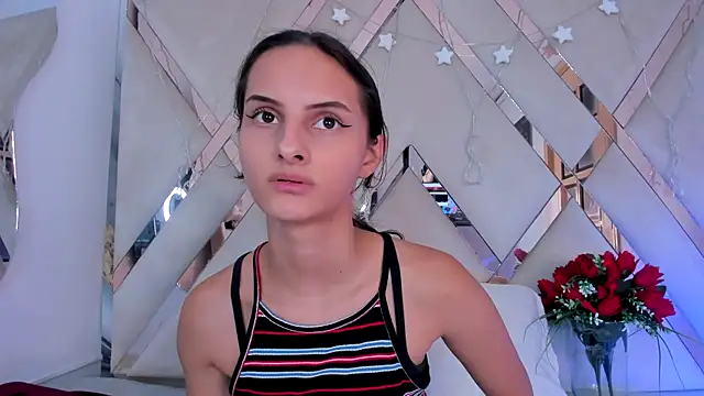 ninaht online show from December 20, 2025, 8:44 pm