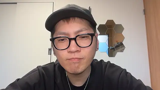 Snapshot of kensnb chatting on April 19, 2026, 8:33 pm kensnb online show from April 19, 2026, 8:33 pm