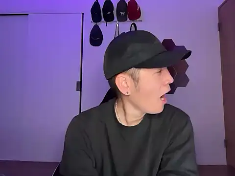 kensnb online show from November 22, 2025, 8:08 pm