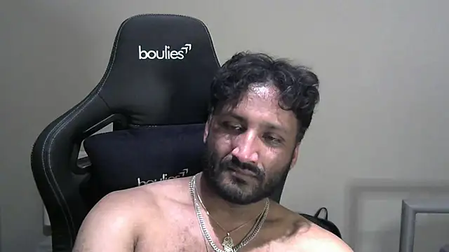 Snapshot of shadthebiguy chatting on February 22, 2025, 9:01 am shadthebiguy online show from February 22, 2025, 9:01 am