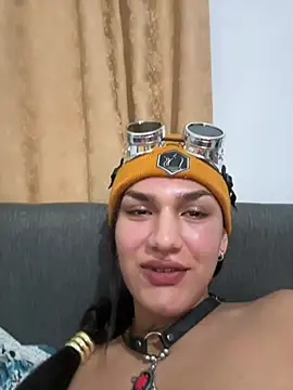 Snapshot of cataafitt chatting on May 29, 2026, 4:18 am cataafitt online show from May 29, 2026, 4:18 am