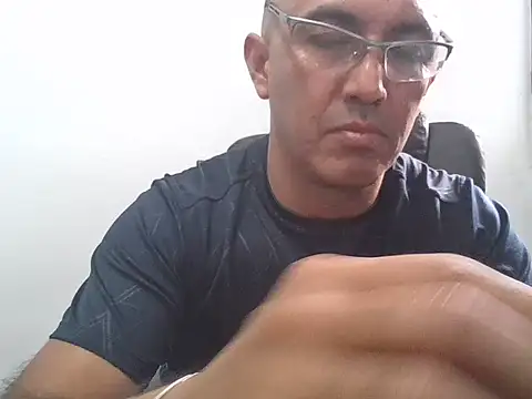 Snapshot of exmilitary chatting on February 24, 2026, 9:48 pm exmilitary online show from February 24, 2026, 9:48 pm