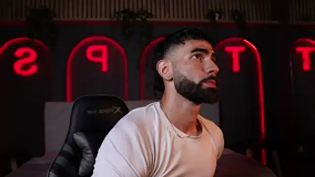 Austin bolt online show from November 26, 2025, 2:44 am