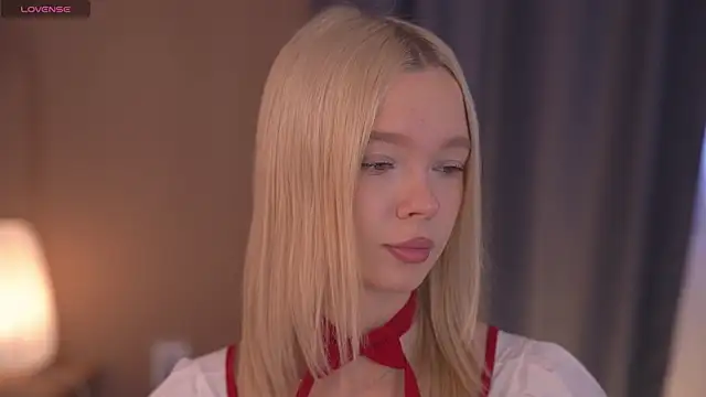 Snapshot of _AlinaBailey chatting on November 8, 2025, 1:03 pm AlinaBailey online show from November 8, 2025, 1:03 pm