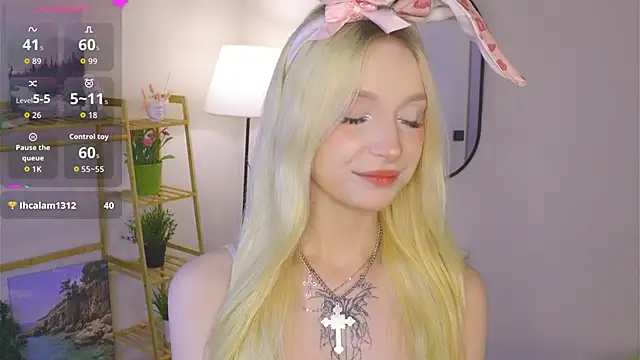 Naughty  Couplles online show from February 19, 2026, 3:14 am