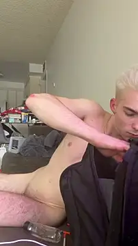 Snapshot of cbuchanan15 chatting on February 15, 2026, 4:28 pm cbuchanan15 online show from February 15, 2026, 4:28 pm