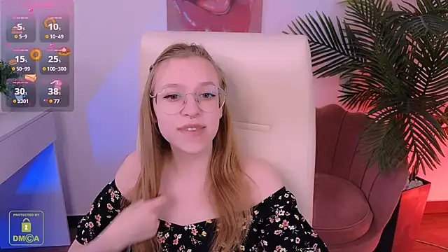 LayriantaVee online show from March 14, 2025, 7:15 am