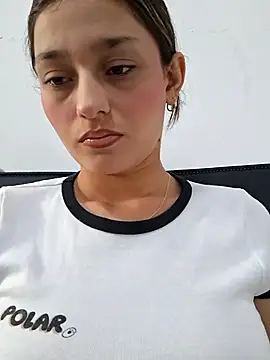 Snapshot of Ary-18 chatting on February 18, 2026, 7:10 pm Ary-18 online show from February 18, 2026, 7:10 pm