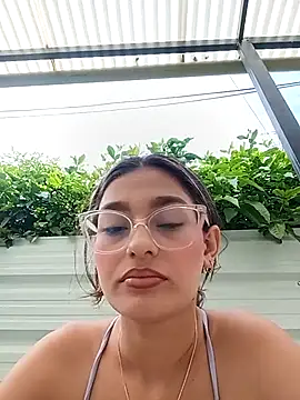 Snapshot of Ary-18 chatting on January 13, 2026, 1:37 pm Ary-18 online show from January 13, 2026, 1:37 pm