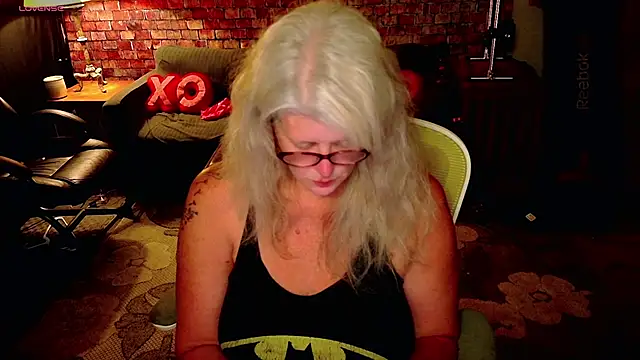 AliceHarlot online show from February 19, 2026, 5:48 am