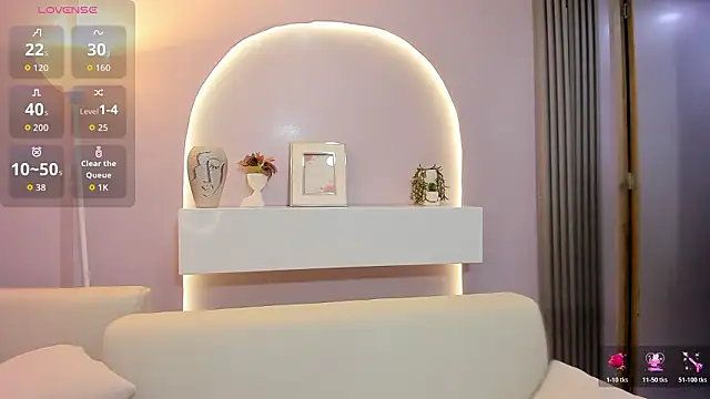 Snapshot of Sensual_Sophie_ chatting on March 26, 2026, 11:19 am Sensual Sophie online show from March 26, 2026, 11:19 am