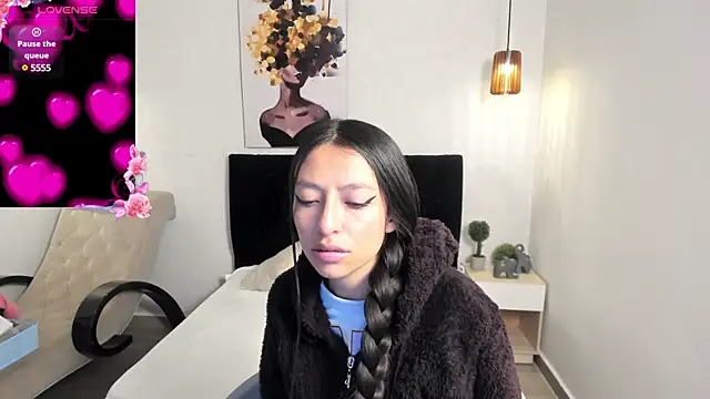 Snapshot of Scarlett__bell chatting on March 12, 2025, 12:47 pm Scarlett bell online show from March 12, 2025, 12:47 pm