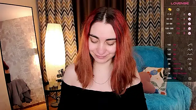 Snapshot of hannacheekss_ chatting on February 3, 2026, 3:04 am hannacheekss online show from February 3, 2026, 3:04 am