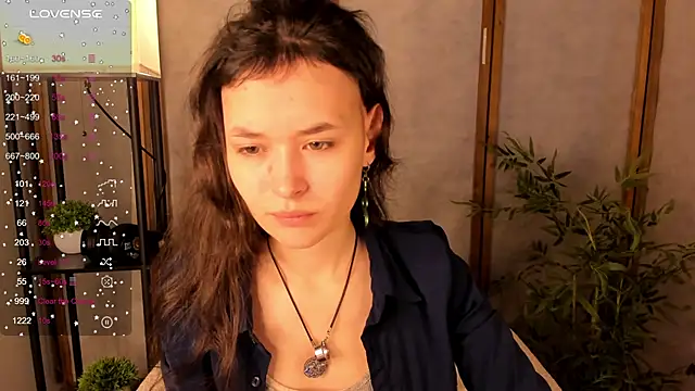 Snapshot of Emily_Strikeee chatting on October 25, 2025, 3:49 am Emily Strikeee online show from October 25, 2025, 3:49 am