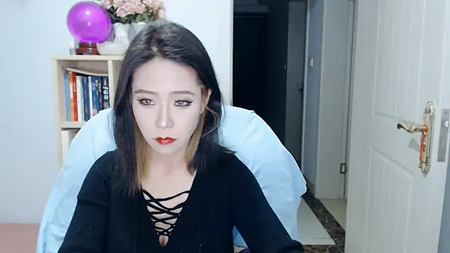 Snapshot of SuSushi728 chatting on May 7, 2026, 3:15 pm SuSushi728 online show from May 7, 2026, 3:15 pm