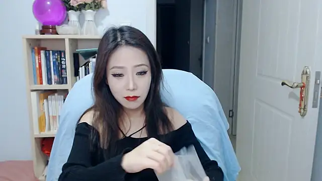 SuSushi728 online show from March 29, 2026, 4:19 pm