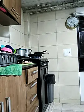 Tefannyy  online show from February 18, 2026, 10:12 am