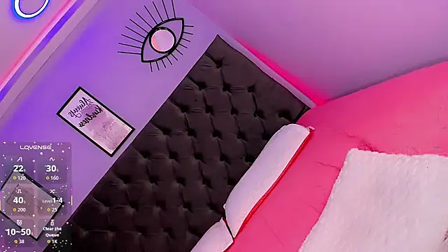 Snapshot of Baddinner chatting on November 19, 2025, 5:40 am Baddinner online show from November 19, 2025, 5:40 am