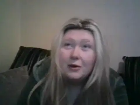 Snapshot of lilah-xo chatting on December 24, 2024, 9:44 pm lilah-xo online show from December 24, 2024, 9:44 pm