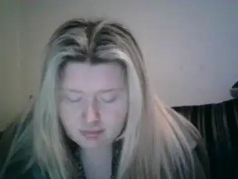 Snapshot of lilah-xo chatting on January 22, 2025, 12:16 am lilah-xo online show from January 22, 2025, 12:16 am