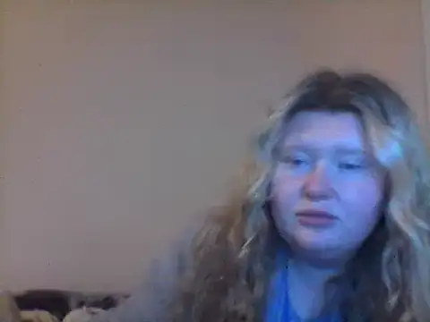 Snapshot of lilah-xo chatting on December 12, 2024, 2:26 am lilah-xo online show from December 12, 2024, 2:26 am