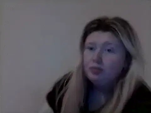 Snapshot of lilah-xo chatting on February 16, 2025, 8:11 pm lilah-xo online show from February 16, 2025, 8:11 pm