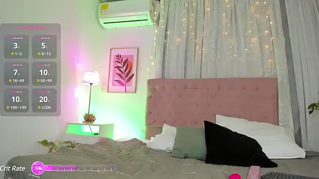 Snapshot of CintiaHaxx chatting on February 11, 2025, 4:11 am CintiaHaxx online show from February 11, 2025, 4:11 am