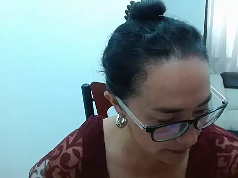 AllisonMillerHot online show from December 26, 2024, 3:20 pm