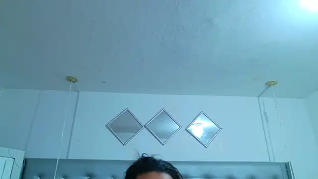 Snapshot of EileenBenzon chatting on April 24, 2026, 3:14 pm EileenBenzon online show from April 24, 2026, 3:14 pm
