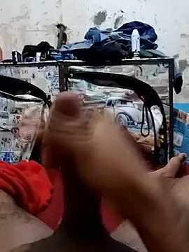 Snapshot of kaua_rola_de_mel chatting on December 3, 2024, 2:53 am kaua rola de mel online show from December 3, 2024, 2:53 am