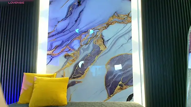 Lil eva2 online show from January 6, 2026, 8:24 pm