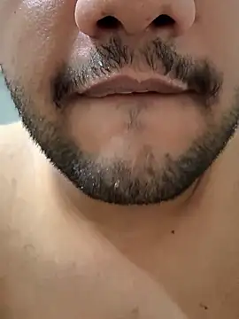 ved240 online show from September 18, 2025, 1:03 pm